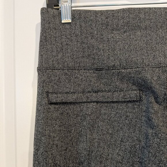 Athleta Delancey Herringbone Tight Leggings Women's Medium Gray Black A Chevrons - Picture 12 of 16